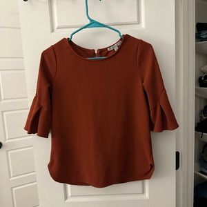 Quarter sleeve blouse